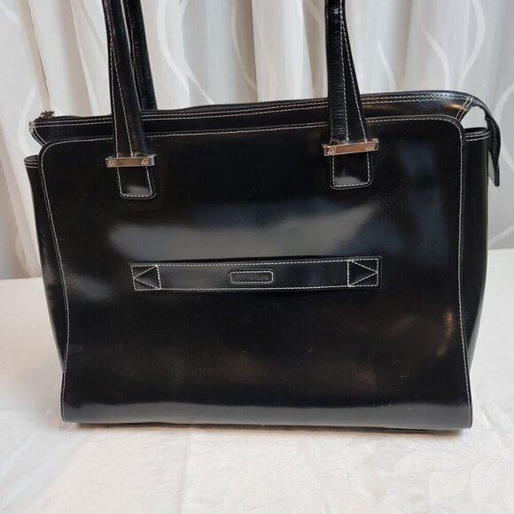 McKlein Verona Leather Laptop Briefcase - Picture 3 of 14